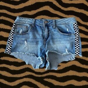 Empyre Medium Wash Mini Shorts w/ Checkered Side Detail – Size 7 ‎